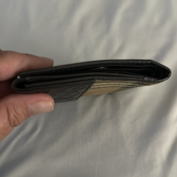 Burberry Wallet - Picture 3 of 10